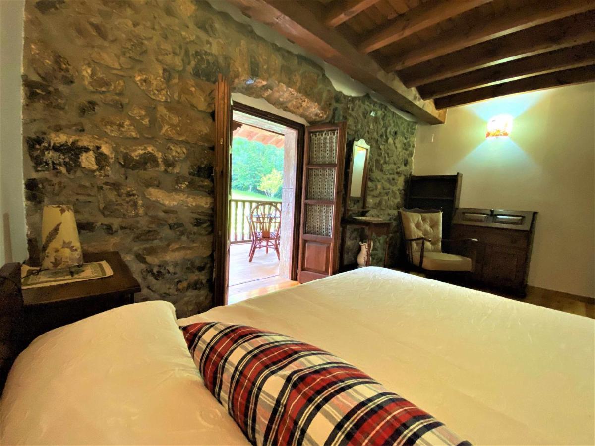La Casina De Orfeo En Cuenco Onís Buitenkant foto